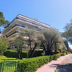 Ara 40M2 Classe Immense Terrasse 35 M2 Piscine Antibes Juan Parking